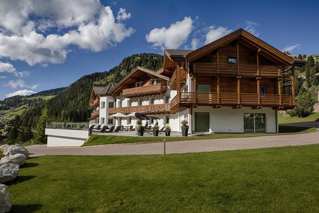 Hotel Comploj Adults Only Selva di Val Gardena Zewnętrze zdjęcie